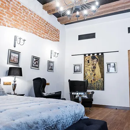 Leonardo 2 * Cracovia