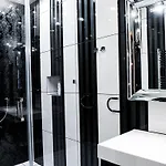 Appartement Leonardo 2 *
